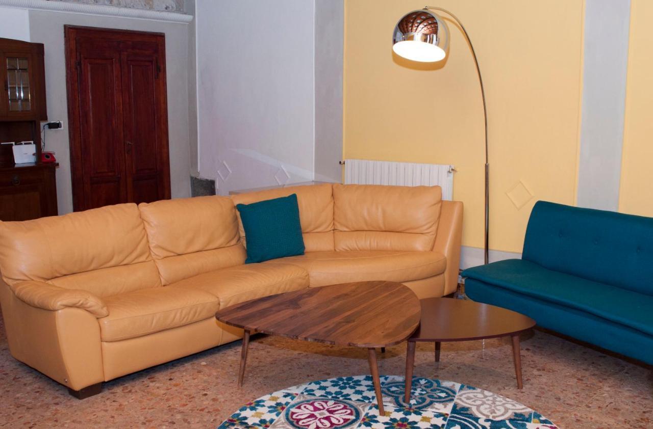 Retro B&B Πίζα Εξωτερικό φωτογραφία